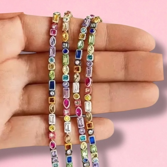 Hand Enameled Rainbow Amethyst, Ruby, Sapphire Bracelet in Gold - Picture 10 of 11